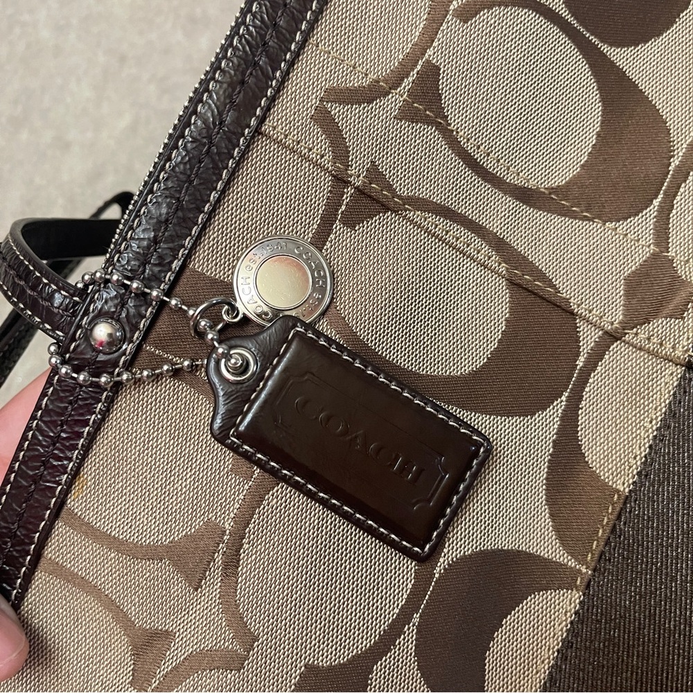 Coach Tan Signature Canvas Brown Strip and Trim Zip Tote Style F13548 Y2K 2000s - Picture 12 of 17